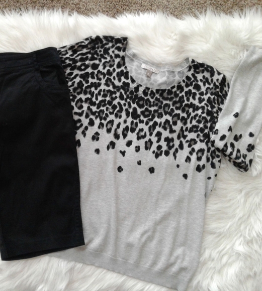 Sweater - Picture 2 of 2